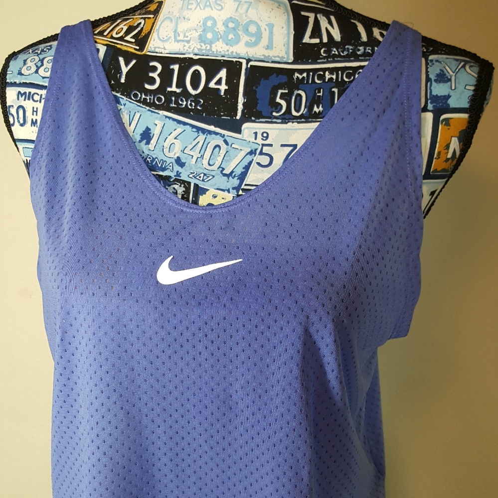 Nike cool open back cropped athletic tank - Picture 2 of 5